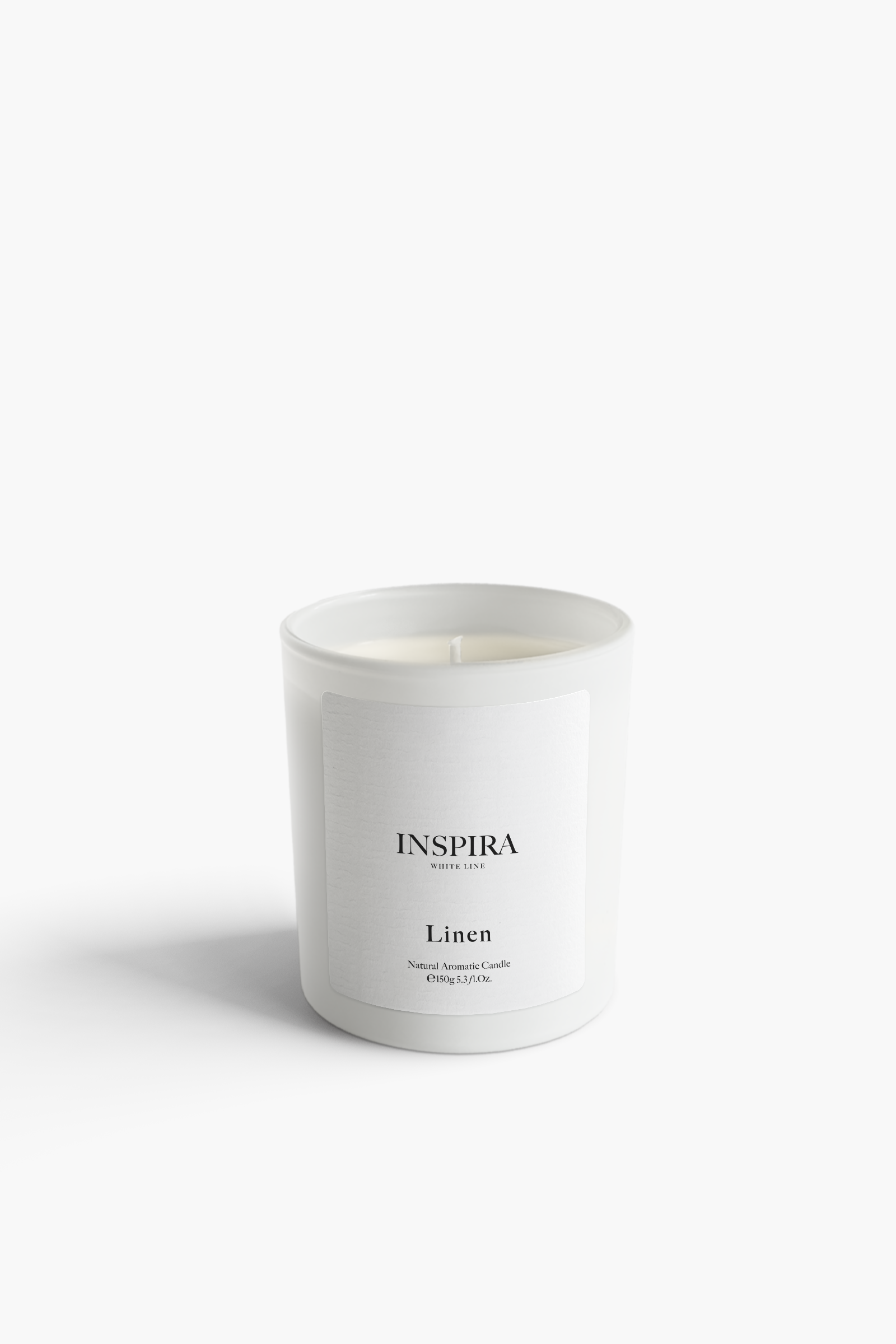 WLLNN-Natural-aromatic-candle-Linen-02.webp