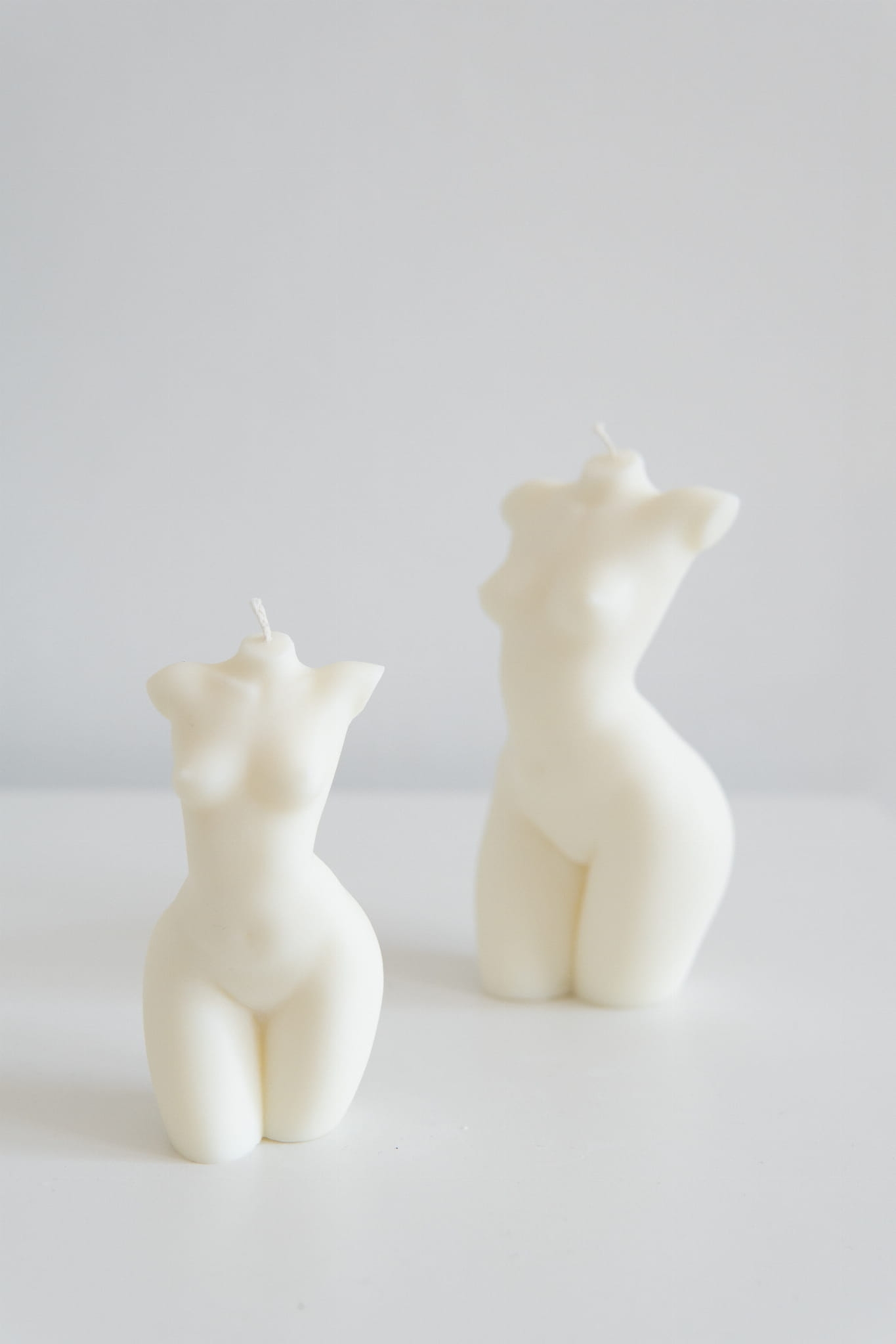 Świeca sojowa ciało kobiety Female II L